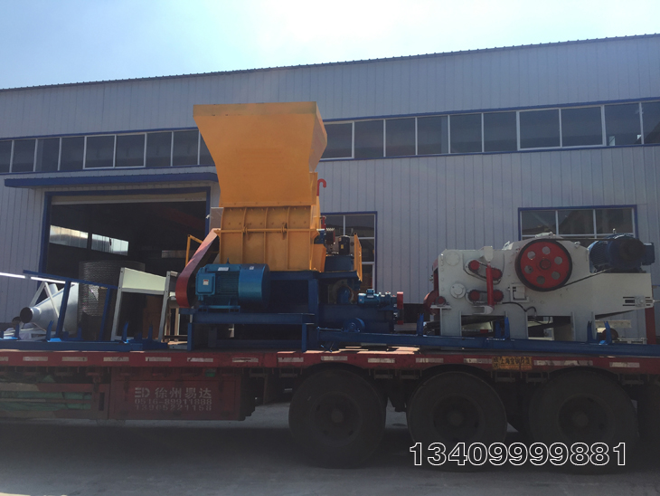 1500型木材粉碎機(jī)216鼓式破碎機(jī) 1500型木材粉碎機(jī)216鼓式破碎機(jī)