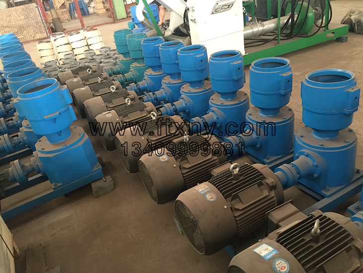 小型秸稈木屑顆粒機(jī) 小型秸稈木屑顆粒機(jī)